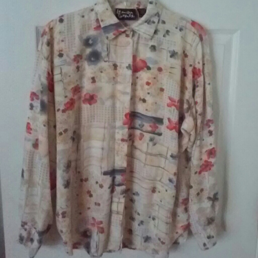 LEMON GRASS Blouse Large Hidden Buttons